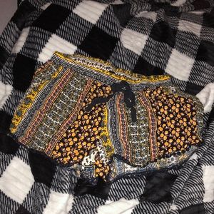 Patterned shorts